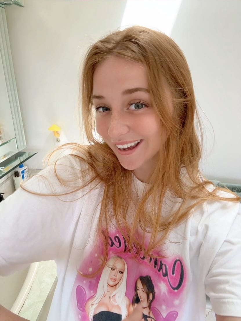 Onlyfans: Poke Bella – Xxx-Bilder